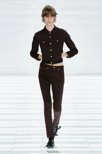 Look 47